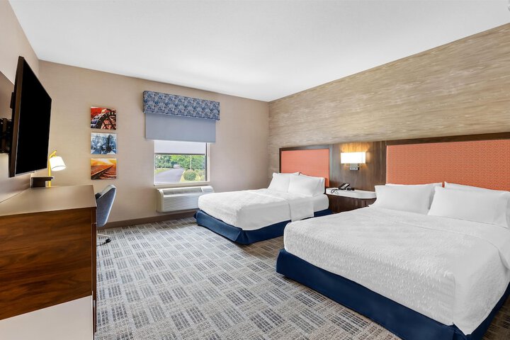 Room 10 of 55