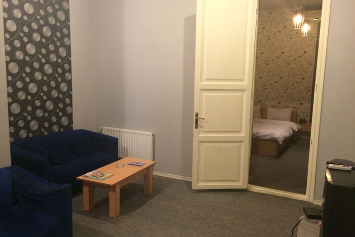 Room 15 of 31