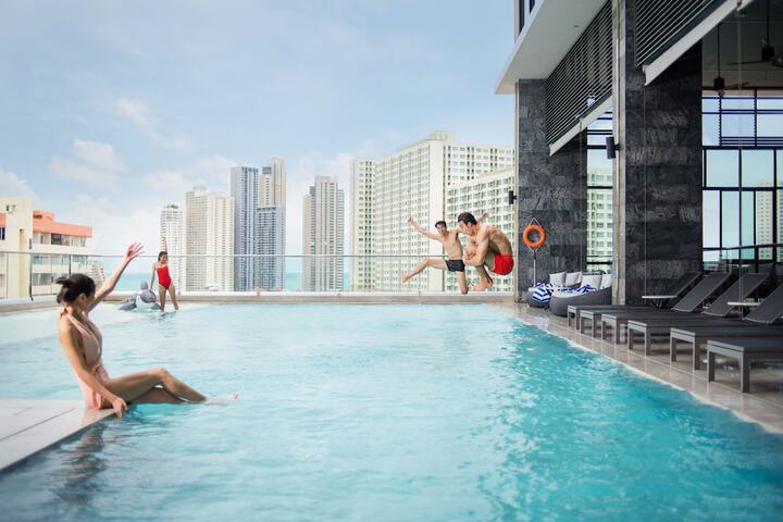 Pool 37 of 63