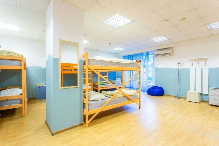 Room 8 of 29