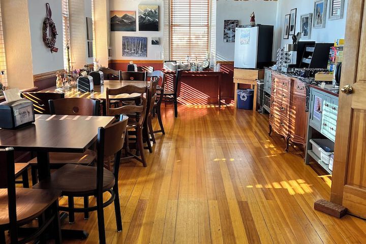 Breakfast/Coffee Service 68 of 80