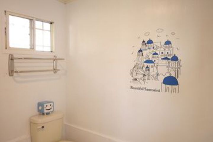Room 6 of 64