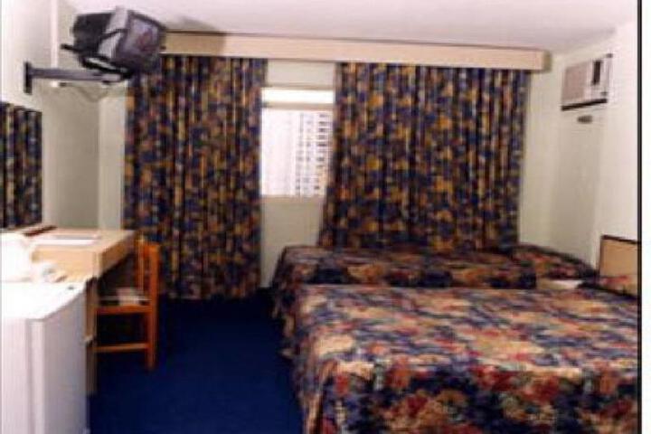 Room 8 of 8