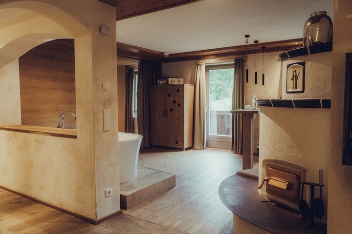 Room 43 of 126