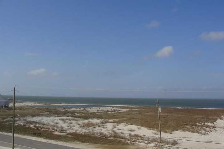 Beach 28 of 32