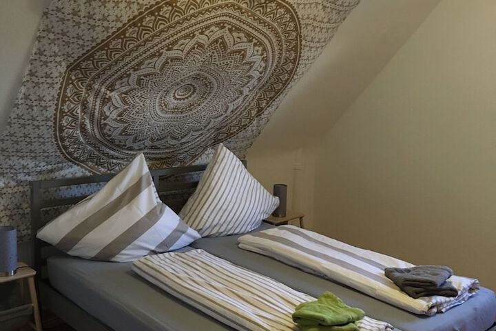 Room 14 of 48