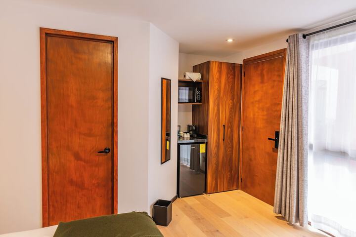 Room 111 of 329
