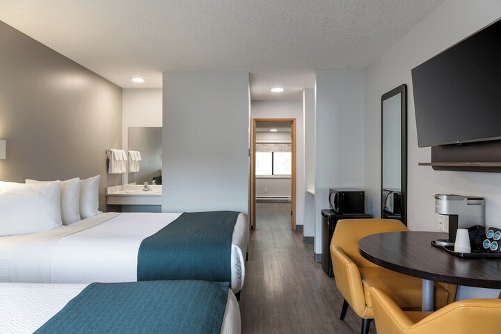 Room 28 of 51