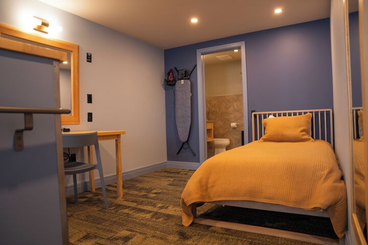 Room 17 of 50