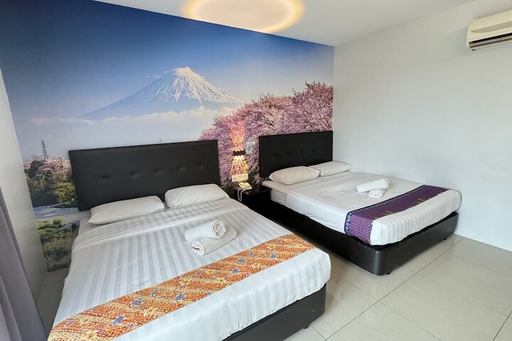Room 19 of 40