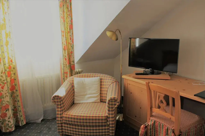 guest_rooms