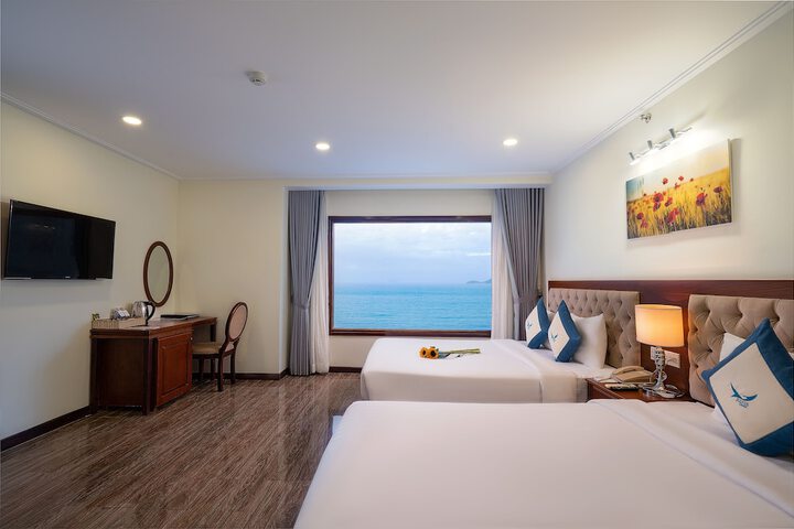 Room 65 of 189