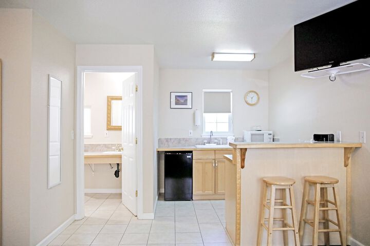 Private kitchenette