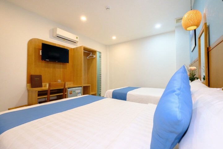 Room 19 of 47