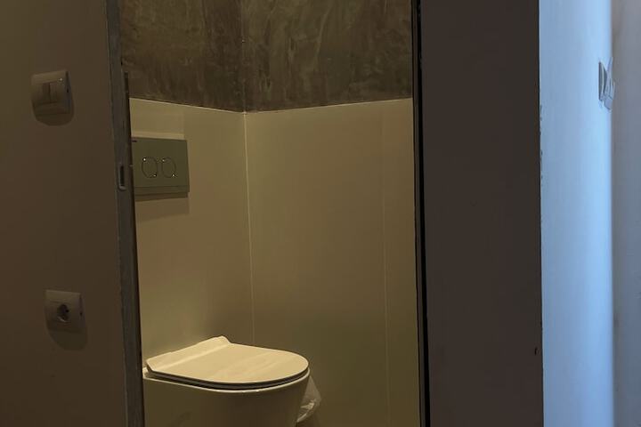 Room 118 of 128