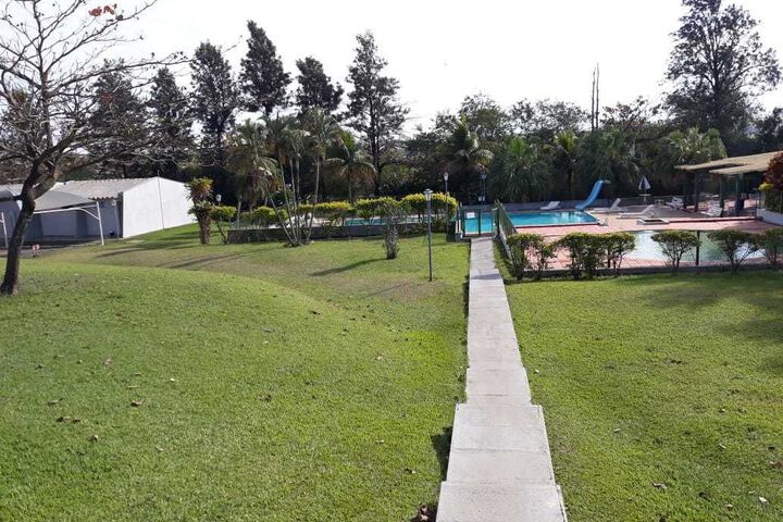 Property Grounds 21 of 24