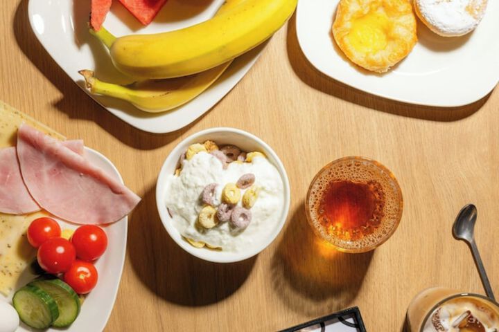 Breakfast/Coffee Service 55 of 68