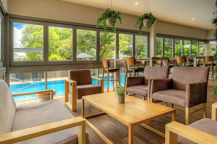 Pools & Facilities