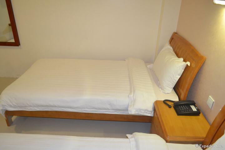 Room 22 of 52