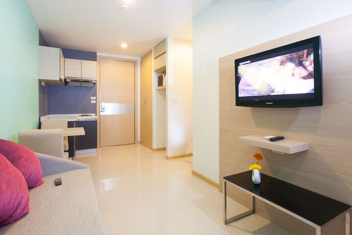 Room 30 of 74