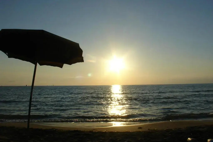 Beach 3 of 7