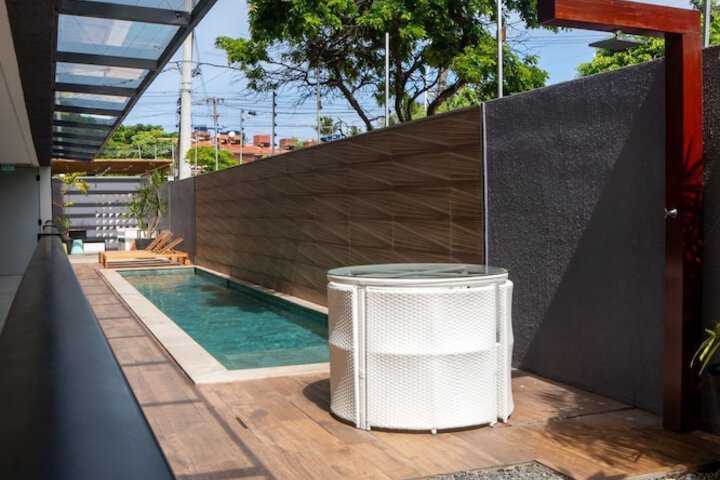 Pool 38 of 54