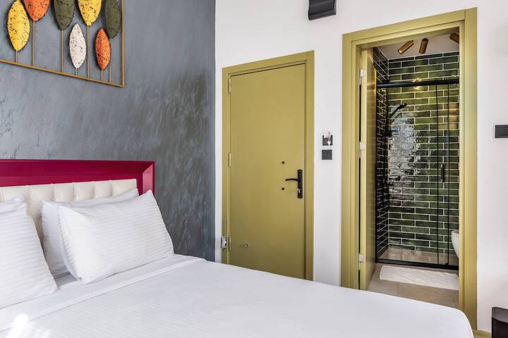 Room 15 of 71