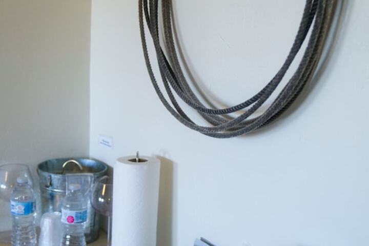 Room 6 of 34