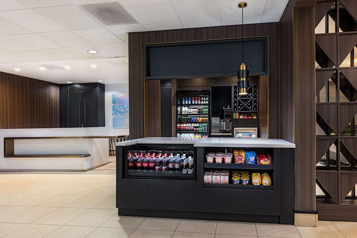 Snack bar