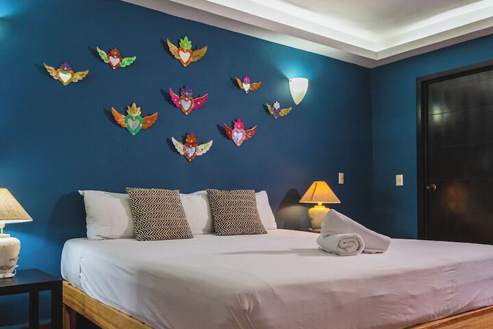 Room 5 of 49