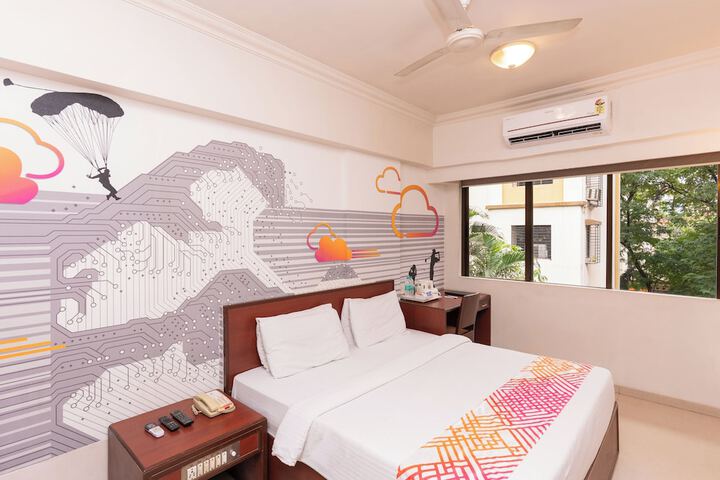 Room 19 of 53