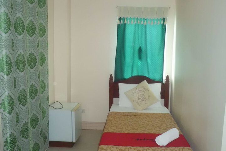 Room 26 of 57