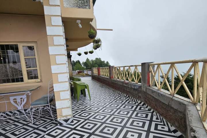 Terrace/Patio 8 of 16