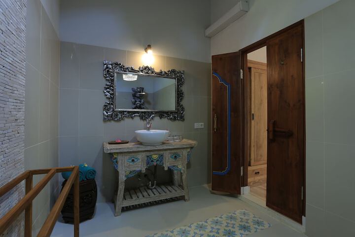 Room 58 of 113