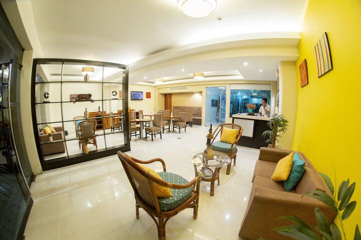 Hotel Interior 5 of 36