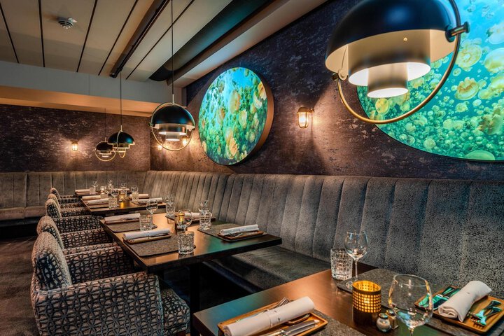 Dining 64 of 143