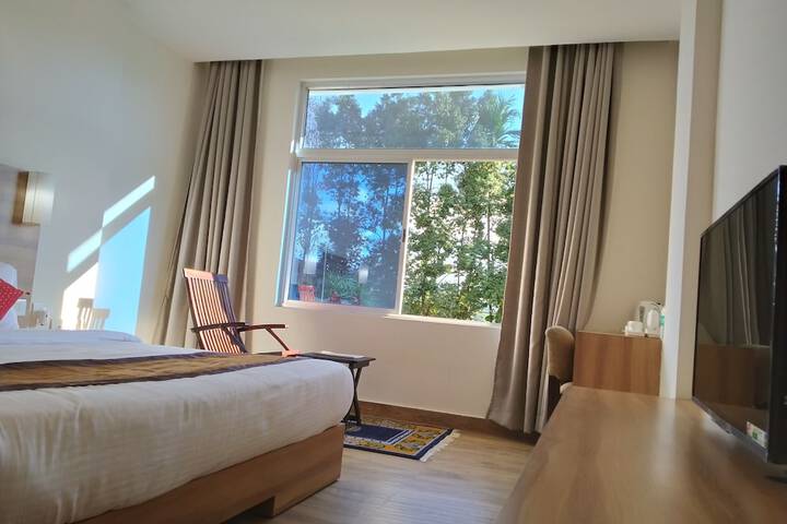 Room 11 of 50