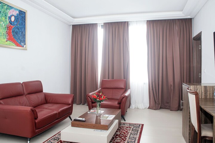 Room 19 of 86