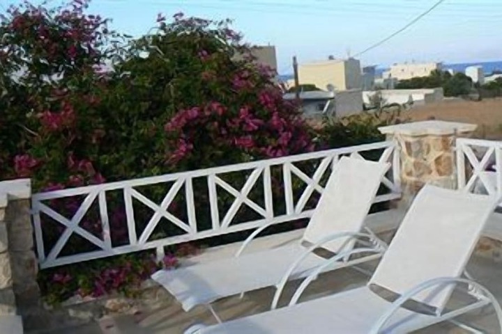 Sundeck 74 of 79