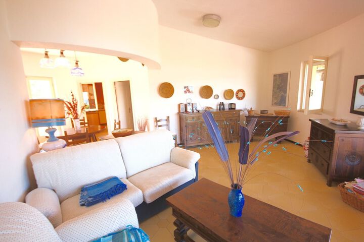 Room 7 of 26