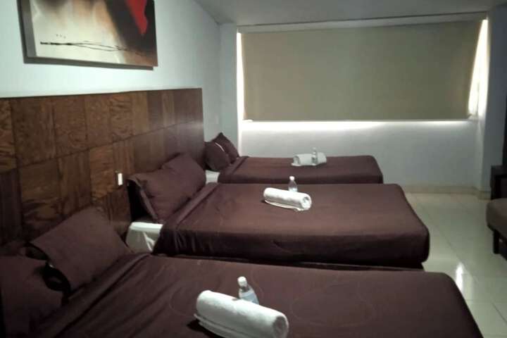 Room 14 of 29