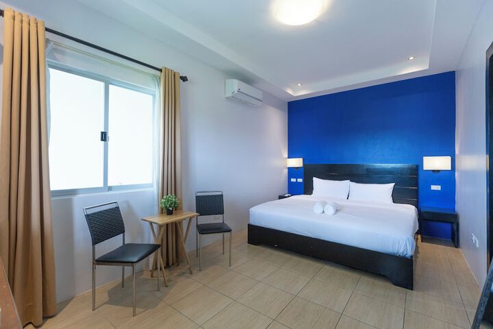 Room 25 of 44