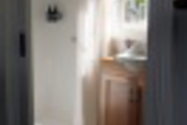 Room 172 of 192