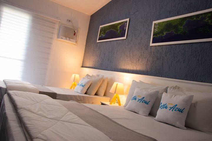 Room 6 of 121