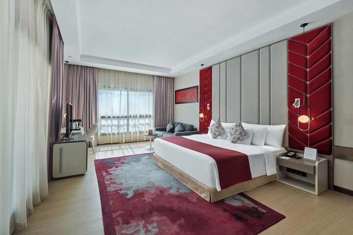 Room 32 of 91
