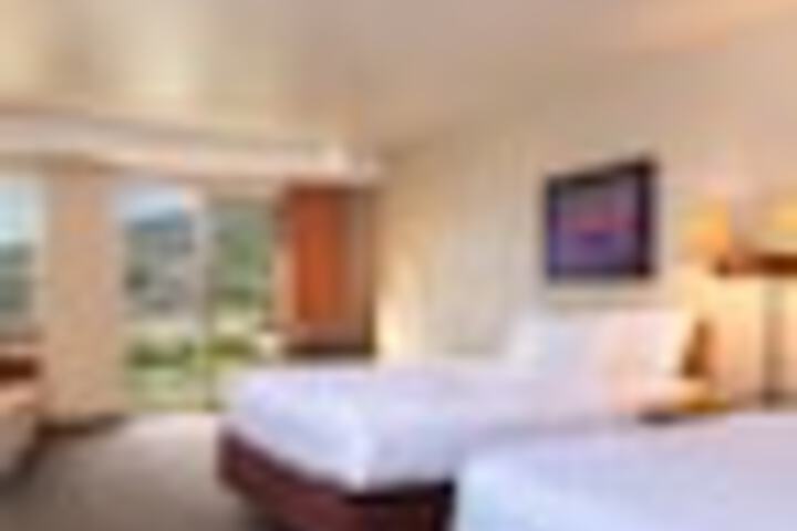 Room 20 of 168