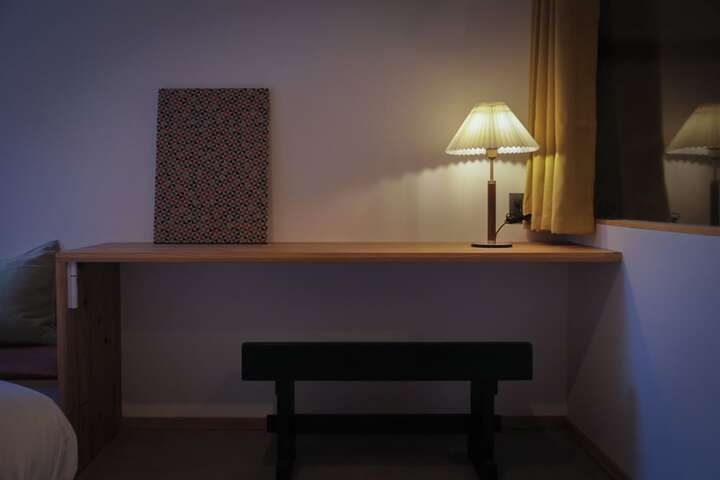 Room 11 of 34
