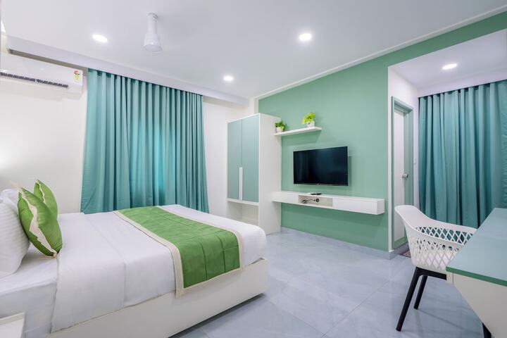 Room 17 of 49