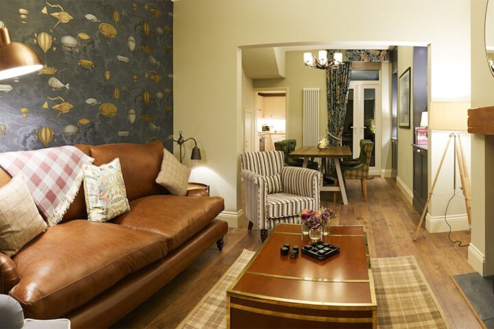 Room 42 of 89