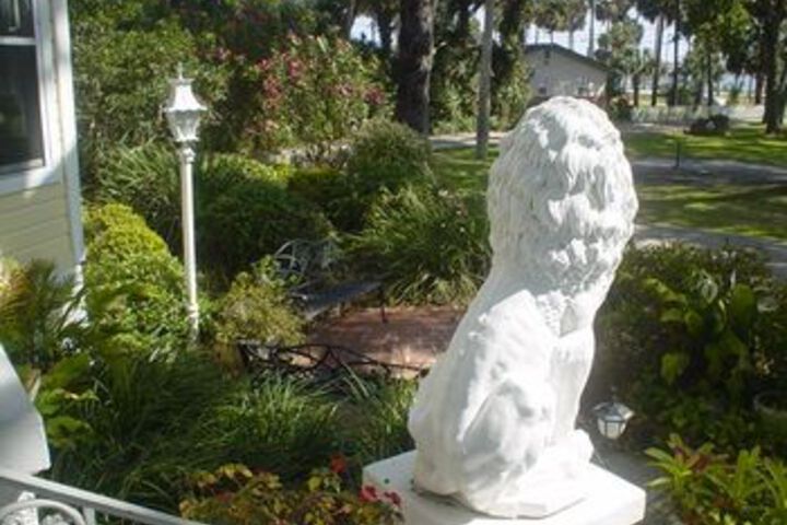 Property Grounds 52 of 56